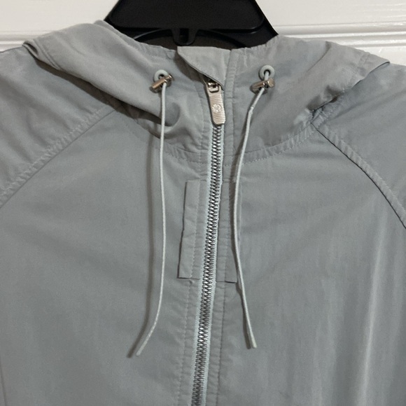 Lululemon Pack & Glyde Jacket - Picture 4 of 10
